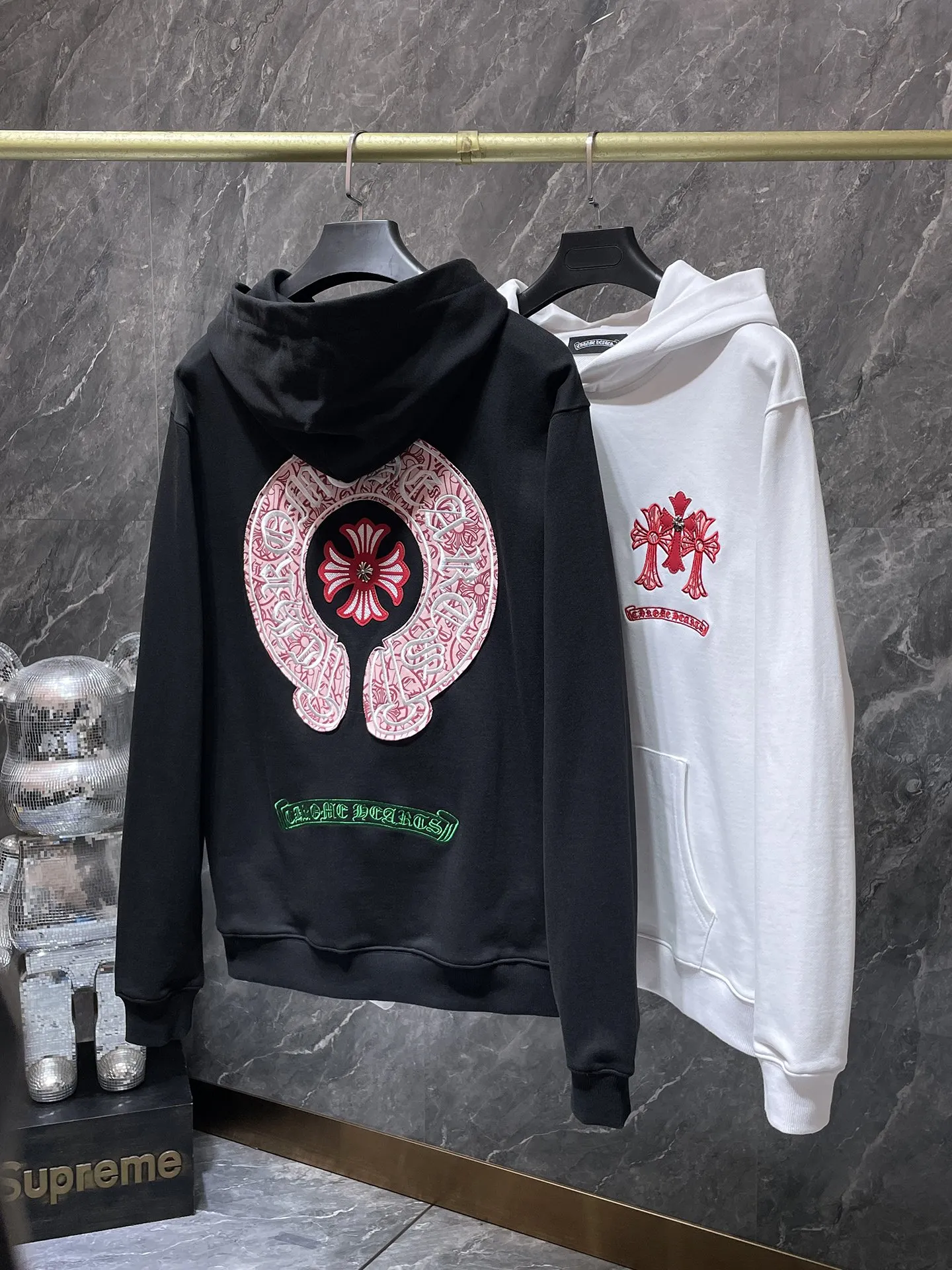 P276 Chrome Hearts Autumn and Winter 2025 Counter Synchronization Horseshoe Cross Handmade Three-dimensional Custom Patched Embroidery Hooded Sweatshirt Heavy Embroidery! ! ! Tens of thousands of needles! ! Improved customized version of 1:1 high-gram weight high-quality fabric Recommended color: white black code number: S, M, L, XL